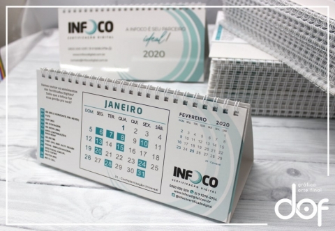 CALENDÁRIO DE MESA COM ESPIRAL - BASE + 12 PÁGINAS CALENDÁRIO