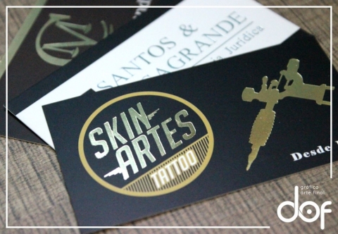 CARTÃO COM APLICAÇÃO DE HOTSTAMPING FRENTE CARTÃO HOTSTAMPING